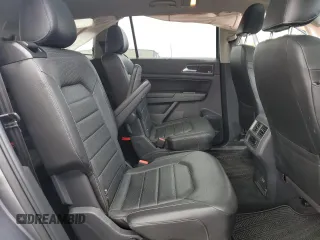 2018 Volkswagen Atlas SEL Premium z VIN 1V2NR2CA0JC537445, wystawiony jako Copart lot #52964215 z przebiegiem 167 988 mil mil oraz Szkoda całkowita • Salvage title. Historia ofert i sprzedaży dostępna na DreamBid. Obrazek 11.