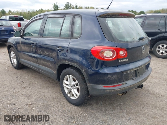 2011 Volkswagen Tiguan SE with VIN WVGBV7AX3BW511017, listed as a IAAI auction lot 42222868 with 120,955 mi miles and . Bid and sale history available at DreamBid. Image 3.