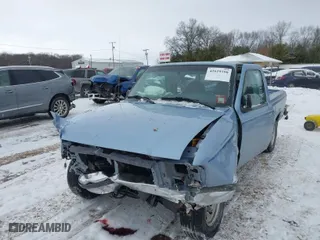 1998 Ford Ranger XL with VIN 1FTYR10U7WUA82148, listed as a IAAI auction lot 41619390 with 0 mi miles. Bid and sale history available at carsss.com. Image 2.