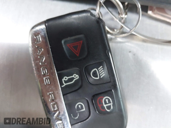 2013 Land Rover Range Rover Evoque Pure Plus with VIN SALVP2BG0DH824765, listed as a IAAI auction lot 41947582 with 101,854 mi miles and . Bid and sale history available at DreamBid. Image 11.