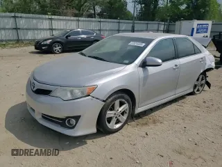 2014 Toyota Camry L with VIN 4T1BF1FK8EU441988, listed as a Copart auction lot 53524405 with 88,978 mi miles and Salvage Title. Bid and sale history available at carsss.com. Image 13.