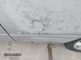 2001 Toyota Solara SE z VIN 2T1FF28P11C488940, wystawiony jako IAAI lot #42223312 z przebiegiem 197 410 mil mil oraz . Historia ofert i sprzedaży dostępna na DreamBid. Obrazek 6.