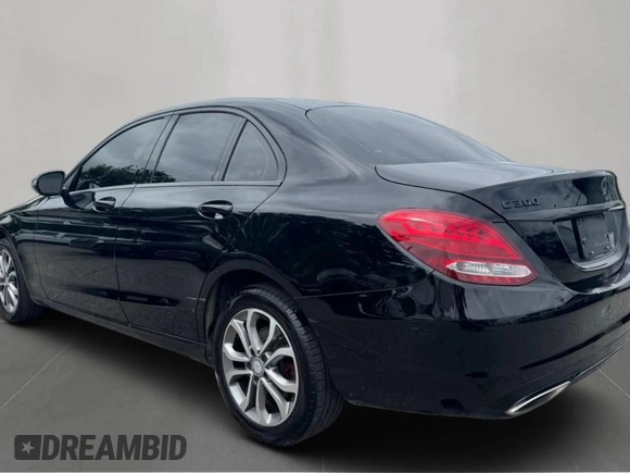 2017 Mercedes-Benz C 300 с VIN 55SWF4KB2HU203904, выставлен на аукционе Copart как лот 61595005 с пробегом 113 505 миль миль и Чистый • Clean title. История ставок и продаж доступна на DreamBid. Изображение 3.