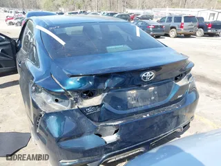 2018 Toyota Camry LE with VIN 4T1B11HK5JU633648, listed as a IAAI auction lot 41840969 with 140,071 mi miles. Bid and sale history available at carsss.com. Image 6.