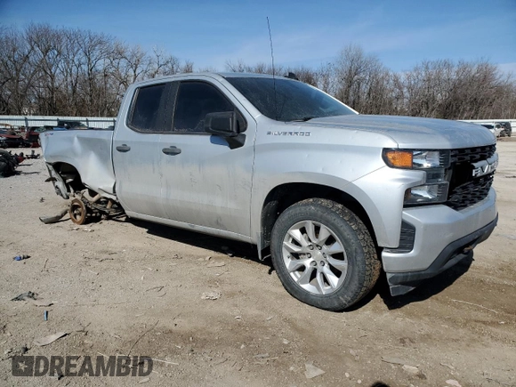 2019 Chevrolet Silverado 1500 Custom with VIN 1GCRYBEH9KZ222917, listed as a Copart auction lot 44369895 with 98,872 mi miles and Salvage Title. Bid and sale history available at DreamBid. Image 4.