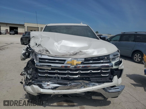 2023 Chevrolet Silverado 1500 LTZ with VIN 1GCUDGE88PZ205293, listed as a Copart auction lot 71095144 with 27,289 mi miles and Salvage Title. Bid and sale history available at carsss.com. Image 5.