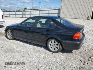 2004 BMW 3 Series 325xi with VIN WBAEU33404PR08565, listed as a Copart auction lot 57865215 with 253,784 mi miles and Salvage title. Bid and sale history available at DreamBid. Image 2.