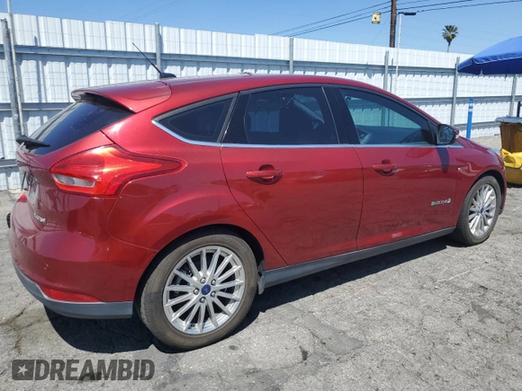 2016 Ford Focus Electric z VIN 1FADP3R4XGL203321, wystawiony jako Copart lot #49540014 z przebiegiem 31 348 mil mil oraz Nie do naprawy. Historia ofert i sprzedaży dostępna na DreamBid. Obrazek 3.