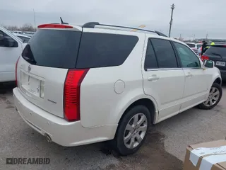 2007 Cadillac SRX with VIN 1GYEE637670175523, listed as a IAAI auction lot 41625039 with 167,638 mi miles. Bid and sale history available at carsss.com. Image 4.