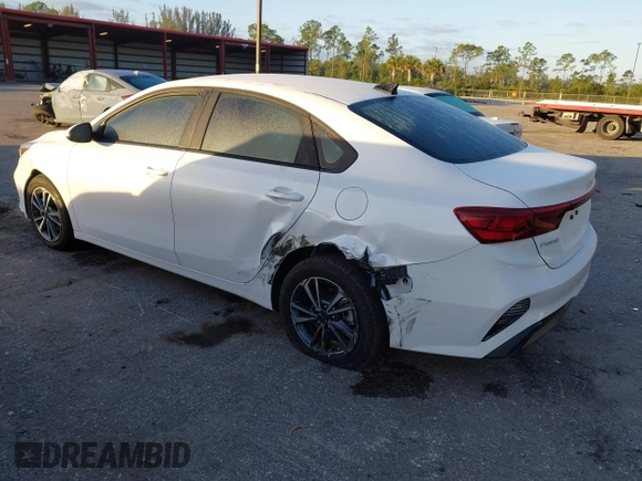 2024 Kia Forte LXS with VIN 3KPF24AD9RE775818, listed as a IAAI auction lot 41254335 with 3,013 mi miles and . Bid and sale history available at DreamBid. Image 3.