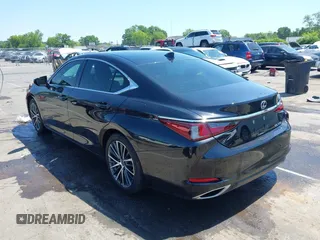 2024 Lexus ES 350 с VIN 58ADZ1B1XRU178415, выставлен на аукционе IAAI как лот 42220498 с пробегом 29 043 миль миль и . История ставок и продаж доступна на DreamBid. Изображение 14.