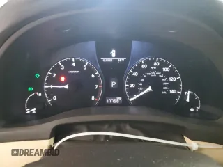 2010 Lexus RX 350 with VIN 2T2ZK1BA6AC024545, listed as a Copart auction lot 59081195 with 177,587 mi miles and Salvage title. Bid and sale history available at DreamBid. Image 9.