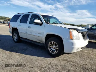 2009 GMC Yukon SLE w/3SB with VIN 1GKFK23009R210414, listed as a Copart auction lot 74472174 with 209,008 mi miles and Clean Title. Bid and sale history available at carsss.com. Image 4.
