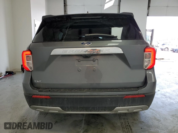 2023 Ford Explorer XLT with VIN 1FMSK7DH4PGB71018, listed as a Copart auction lot 41675285 with 28,314 mi miles and Clean Title. Bid and sale history available at carsss.com. Image 6.
