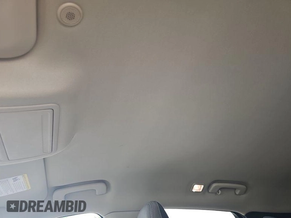 2020 Ford Escape SE with VIN 1FMCU9G6XLUB25614, listed as a IAAI auction lot 42730667 with 66,018 mi miles and . Bid and sale history available at DreamBid. Image 4.