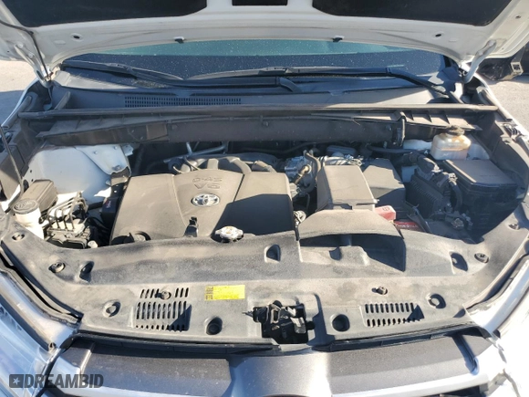 2017 Toyota Highlander XLE with VIN 5TDJZRFH9HS479748, listed as a Copart auction lot 50036275 with 86,313 mi miles and Salvage Title. Bid and sale history available at carsss.com. Image 12.
