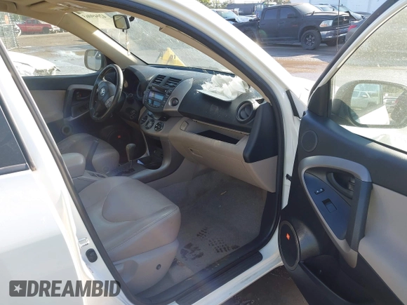 2008 Toyota RAV4 Ltd with VIN JTMBK31V585058568, listed as a IAAI auction lot 42049063 with 1 mi miles. Bid and sale history available at carsss.com. Image 5.