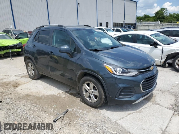 2022 Chevrolet Trax LT with VIN KL7CJLSM6NB512771, listed as a Copart auction lot 61241545 with 54,709 mi miles and Salvage title. Bid and sale history available at DreamBid. Image 4.