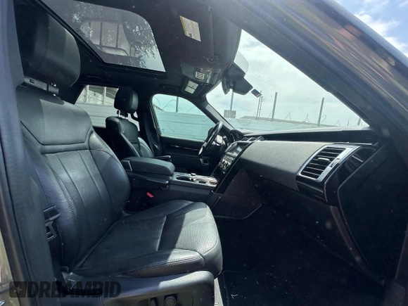 2017 Land Rover Discovery SE with VIN SALRGBBV6HA028892, listed as a Copart auction lot 55184975 with 89,115 mi miles and Clean Title. Bid and sale history available at DreamBid. Image 5.