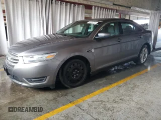 2013 Ford Taurus SEL z VIN 1FAHP2H82DG185143, wystawiony jako Copart lot #45208715 z przebiegiem 167 663 mil mil oraz Szkody całkowita. Historia ofert i sprzedaży dostępna na DreamBid. Obrazek 1.