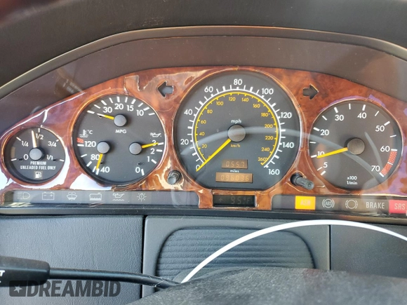1994 Mercedes-Benz S with VIN WDBGA70E4RA184817, listed as a Copart auction lot 84200644 with 96,036 mi miles and Clean Title. Bid and sale history available at DreamBid. Image 9.