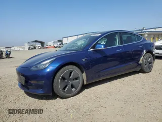 2020 Tesla Model 3 Long Range z VIN 5YJ3E1EB1LF650007, wystawiony jako Copart lot #49925185 z przebiegiem 89 682 mil mil oraz Szkoda całkowita • Salvage title. Historia ofert i sprzedaży dostępna na DreamBid. Obrazek 1.