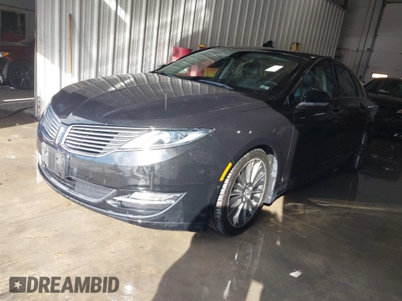 2013 Lincoln MKZ Hybrid z VIN 3LN6L2LU8DR818010, wystawiony jako IAAI lot #41363777 z przebiegiem 181 675 mil mil oraz . Historia ofert i sprzedaży dostępna na DreamBid. Obrazek 17.