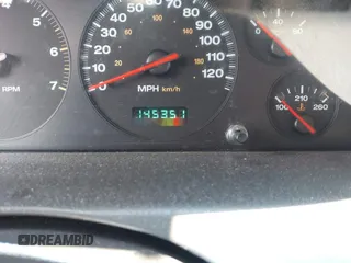 2000 Jeep Grand Cherokee Laredo with VIN 1J4G248S0YC351033, listed as a IAAI auction lot 42165830 with 145,351 mi miles and . Bid and sale history available at DreamBid. Image 7.