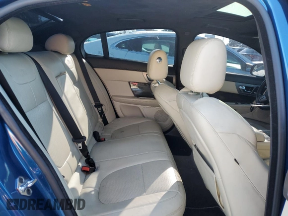 2011 Jaguar XF with VIN SAJWA0JC1BMR85888, listed as a Copart auction lot 42356685 with 153,931 mi miles and Salvage Title. Bid and sale history available at DreamBid. Image 10.