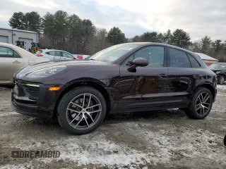 2025 Porsche Macan with VIN WP1AA2A51SLB03550, listed as a Copart auction lot 88043255 with 620 mi miles and Salvage title. Bid and sale history available at DreamBid. Image 1.