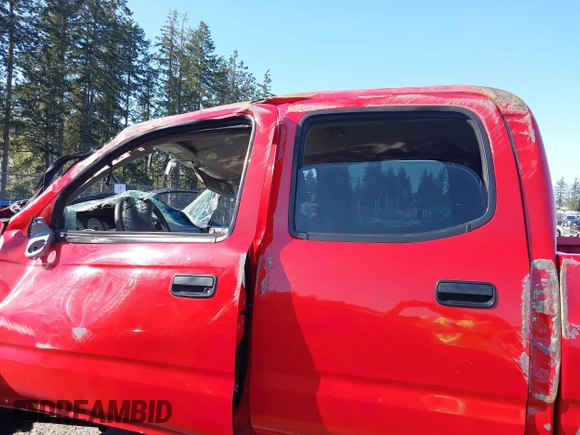 2001 Toyota Tacoma PreRunner with VIN 5TEGN92N61Z756480, listed as a IAAI auction lot 42060533 with 1 mi miles. Bid and sale history available at carsss.com. Image 14.