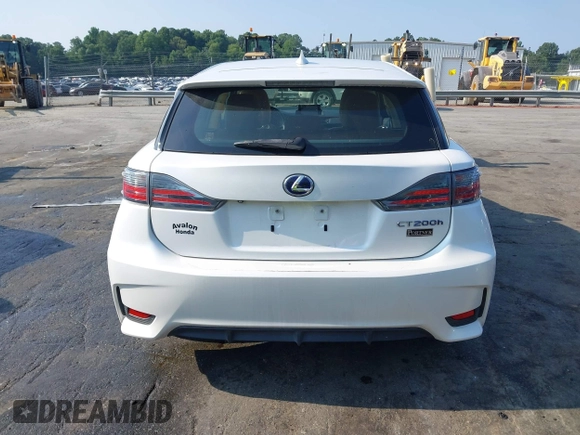 2014 Lexus CT 200h с VIN JTHKD5BH3E2208137, выставлен на аукционе IAAI как лот 42589644 с пробегом 137 761 миль миль и . История ставок и продаж доступна на DreamBid. Изображение 16.