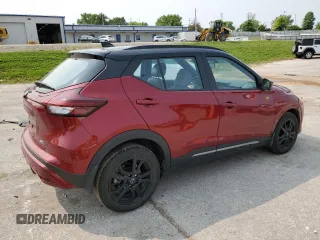 2023 Nissan Kicks SR z VIN 3N1CP5DV7PL570833, wystawiony jako Copart lot #59291285 z przebiegiem 39 002 mil mil oraz Czysty tytuł • Clean title. Historia ofert i sprzedaży dostępna na DreamBid. Obrazek 3.