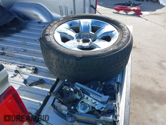 2017 Chevrolet Silverado 1500 LTZ with VIN 3GCPCSEC1HG482764, listed as a IAAI auction lot 41259389 with 147,738 mi miles and . Bid and sale history available at DreamBid. Image 12.