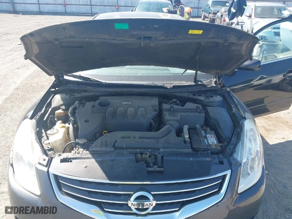 2011 Nissan Altima 2.5 S with VIN 1N4AL2AP3BN403064, listed as a IAAI auction lot 42007520 with 173,361 mi miles. Bid and sale history available at carsss.com. Image 10.
