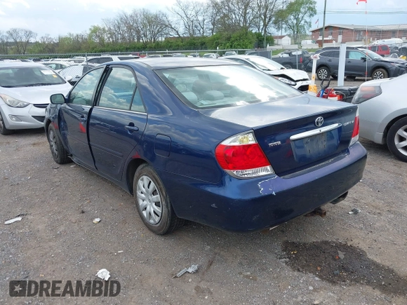 2006 Toyota Camry STD with VIN 4T1BE32K66U156633, listed as a IAAI auction lot 42017984 with 167,321 mi miles. Bid and sale history available at carsss.com. Image 3.