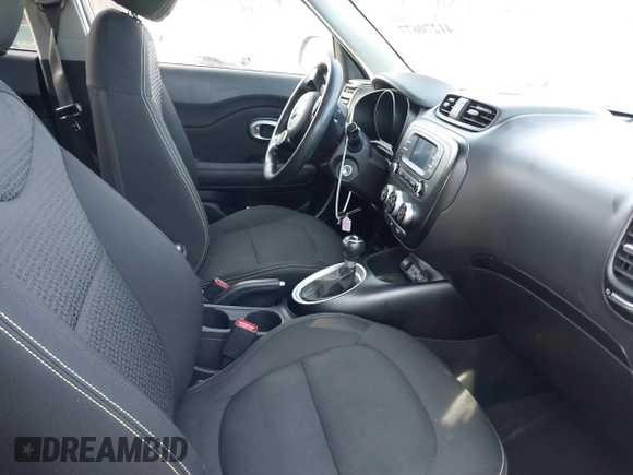 2015 Kia Soul + with VIN KNDJP3A5XF7122683, listed as a IAAI auction lot 41270677 with 107,595 mi miles. Bid and sale history available at carsss.com. Image 5.