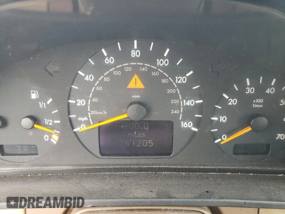 2001 Mercedes-Benz E-Class with VIN WDBJH65JX1B387291, listed as a Copart auction lot 79756824 with 261,205 mi miles and Salvage Title. Bid and sale history available at carsss.com. Image 9.