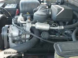 1996 Chevrolet Silverado 1500 с VIN 1GCEK19R9TE248987, выставлен на аукционе IAAI как лот 42683165 с пробегом 182 183 миль миль и . История ставок и продаж доступна на DreamBid. Изображение 19.