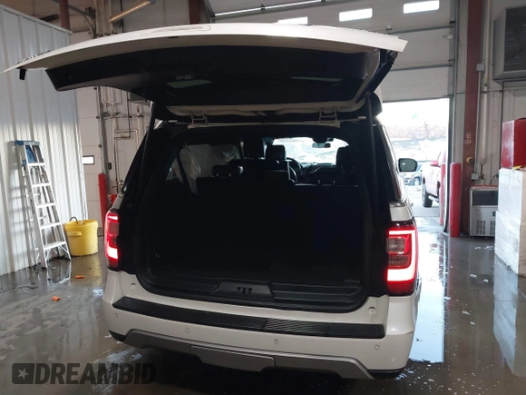 2018 Ford Expedition Max Limited with VIN 1FMJK2AT2JEA45539, listed as a IAAI auction lot 41278740 with 160,738 mi miles and . Bid and sale history available at DreamBid. Image 12.