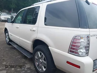 2008 Mercury Mountaineer Premier with VIN 4M2EU48898UJ01323, listed as a IAAI auction lot 39442831 with 156,293 mi miles. Bid and sale history available at carsss.com. Image 14.