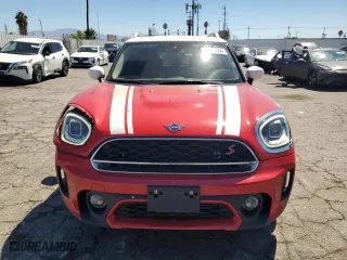 2021 MINI Countryman Cooper S with VIN WMZ53BR05M3M98177, listed as a Copart auction lot 68123364 with 29,521 mi miles and Salvage Title. Bid and sale history available at carsss.com. Image 5.