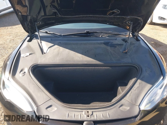 2020 Tesla Model S Long Range with VIN 5YJSA1E24LF381878, listed as a IAAI auction lot 41965340 with 47,468 mi miles. Bid and sale history available at carsss.com. Image 10.
