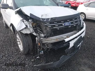 2016 Ford Explorer with VIN 1FM5K8BH5GGB63791, listed as a IAAI auction lot 41146771 with 205,423 mi miles and . Bid and sale history available at carsss.com. Image 6.