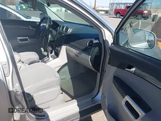 2008 Saturn VUE XE with VIN 3GSCL33P18S503964, listed as a IAAI auction lot 42035583 with 175,650 mi miles. Bid and sale history available at carsss.com. Image 5.