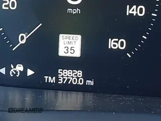 2019 Volvo XC90 Momentum with VIN YV4A22PK6K1495557, listed as a IAAI auction lot 41053269 with 58,828 mi miles. Bid and sale history available at carsss.com. Image 15.