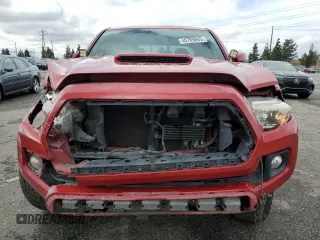 2017 Toyota Tacoma SR5 with VIN 3TMDZ5BN1HM015855, listed as a Copart auction lot 48785845 with 136,218 mi miles and Salvage Title. Bid and sale history available at carsss.com. Image 5.