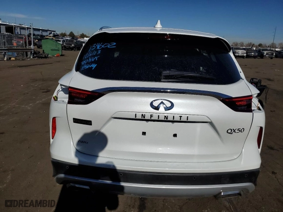 2023 Infiniti QX50 SENSORY with VIN 3PCAJ5EBXPF111868, listed as a Copart auction lot 40679204 with 1,723 mi miles. Bid and sale history available at carsss.com. Image 6.
