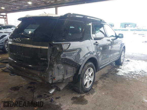 2014 Ford Explorer with VIN 1FM5K8B83EGB31774, listed as a IAAI auction lot 41540918 with 209,218 mi miles and . Bid and sale history available at carsss.com. Image 4.