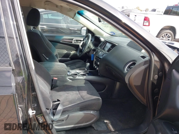 2016 Nissan Pathfinder S with VIN 5N1AR2MN5GC615756, listed as a IAAI auction lot 41807583 with 189,289 mi miles and . Bid and sale history available at DreamBid. Image 5.